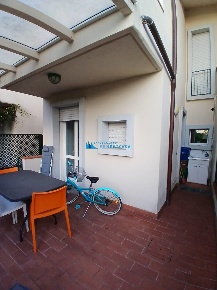 Foto Villa a schiera a Massa Ronchi - Poveromo di 100 m² con 5 locali