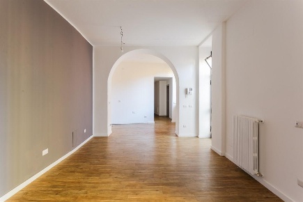 Foto Appartamento in via Moriggia, Monza Centro Storico di 127 m²