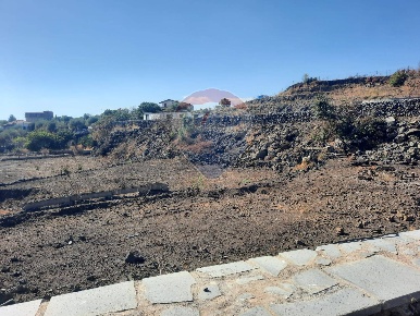 Foto Terreno agricolo in contrada decima, Belpasso di 3827 m² in vendita