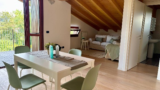Foto Appartamento in Via Don Villa, Cornate d'Adda di 72 m² con 2 locali