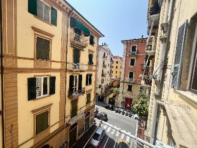Foto Appartamento a La Spezia Centro Storico di 147 m² con 6 locali