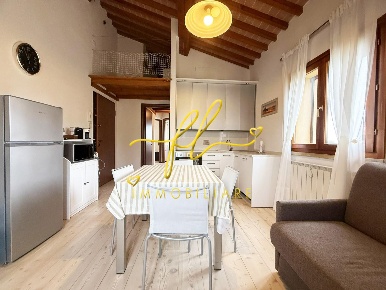 Foto Appartamento a Cecina di 60 m² con 3 locali in vendita