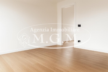 Foto Appartamento a Calcinaia Centro di 90 m² con 4 locali in vendita