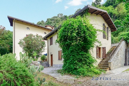 Foto Appartamento in garibaldi, Castello di Brianza Cologna Caraverio