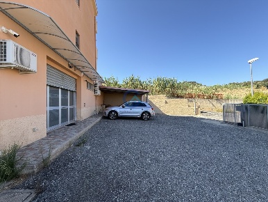 Foto Ufficio in Via Milazzo 32, Catanzaro Catanzaro Lido di 125 m²