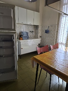 Foto Appartamento in Via Papa Giovanni XXIII, Sarzana di 80 m² con 5 locali
