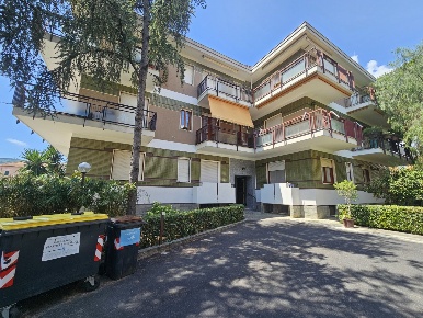Foto Appartamento a Diano Marina di 75 m² con 3 locali in vendita
