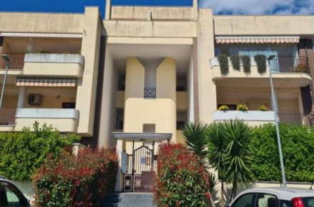 Foto Appartamento in Via Nettunense Cecchina 326, Albano Laziale Cecchina