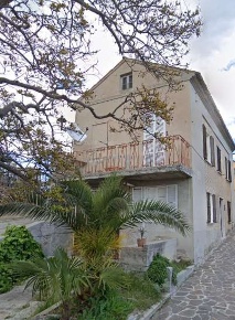 Foto Casa indipendente in Via Mentana, Montegiorgio Centro di 134 m²