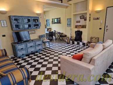Foto Appartamento a Castelletto sopra Ticino di 82 m² con 3 locali