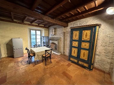 Foto Appartamento in Via Fontana  28, Como Centro Storico di 55 m²