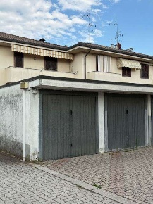 Foto Villa a schiera in VIA GABARDINI 31, Cameri di 120 m² con 4 locali