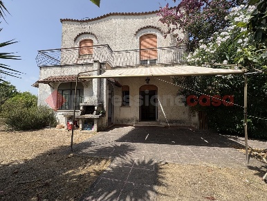 Foto Villa unifamiliare in Via CONSORZIO LA PALOMA 5, Terracina di 90 m²