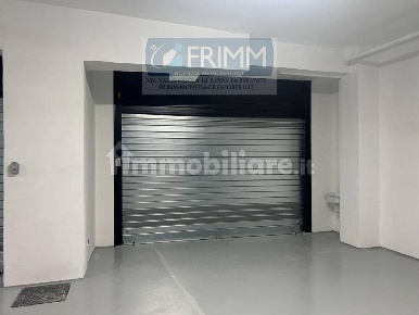 Foto Box in VIALE SOMALIA, Roma Africano - Villa Chigi di 51 m² in vendita
