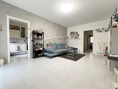 Foto Appartamento a Mondolfo di 110 m² con 9 locali in vendita