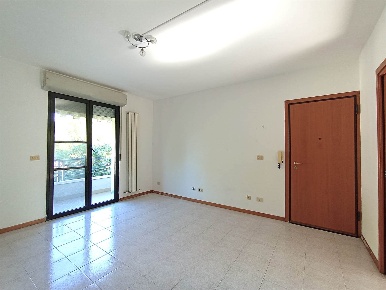 Foto Appartamento in via Carlo Zaghini, Coriano Centro di 74 m² in vendita
