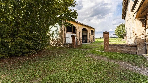 Foto Villa unifamiliare in Strada Villanova  37, Modena Villanova