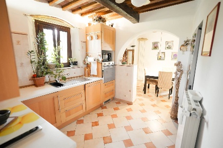 Foto Casa indipendente in via di salceto 22, Pistoia Bottegone di 142 m²