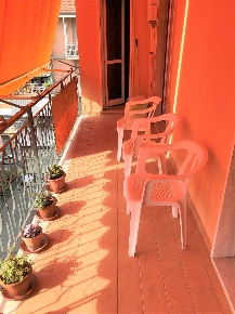 Foto Appartamento a Ventimiglia Centro Città di 90 m² con 3 locali