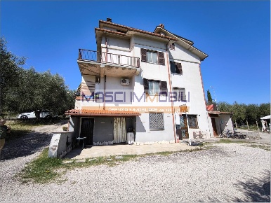 Foto Appartamento in Via Di Monte Bove 9, Fiano Romano di 90 m² in vendita