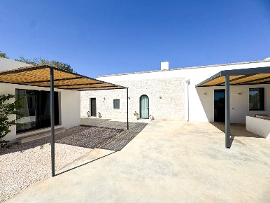 Foto Villa unifamiliare in contrada grotte di figazzano snc, Ostuni