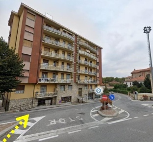 Foto Appartamento in Via Roma 34, Carcare Centro di 124 m² con 6 locali