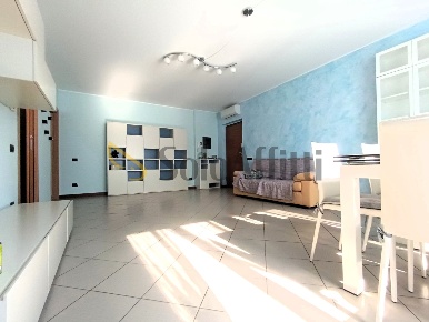 Foto Appartamento in Via San Martino, Villa Cortese di 100 m² con 3 locali