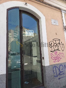 Foto Attività commerciale a Catania XX Settembre - Tribunale di 160 m²