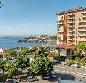Foto Appartamento in Viale Alcide De Gasperi 187, Catania Guardia - Li Cuti