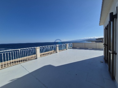 Foto Attico a Catanzaro Catanzaro Lido di 70 m² con 3 locali in affitto