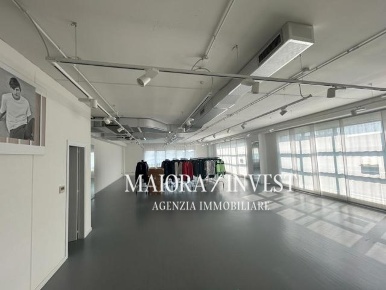 Foto Ufficio a San Benedetto del Tronto Porto d'Ascoli di 170 m² in affitto