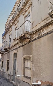 Foto Casa indipendente in Via Stazzone 75, Catania Cibali di 1100 m²
