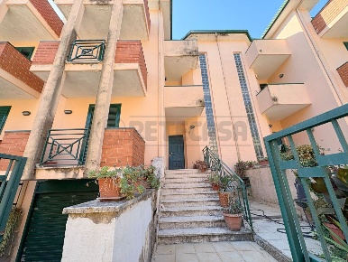 Foto Villa a schiera in Via Giudice Falcone, Marcianise di 260 m²