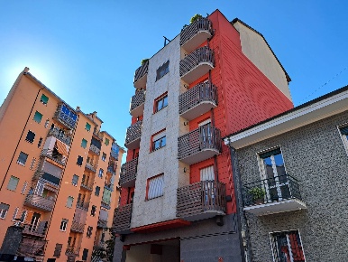 Foto Appartamento in Via Caraglio, Torino San Paolo di 50 m² con 2 locali