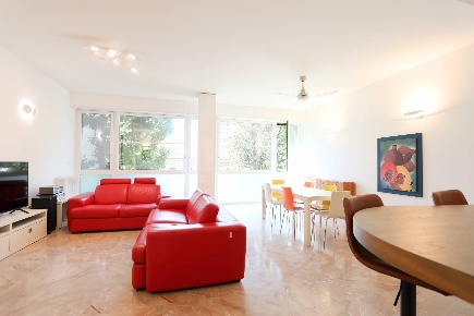 Foto Appartamento in via Spreafico, Monza San Biagio di 159 m² con 5 locali