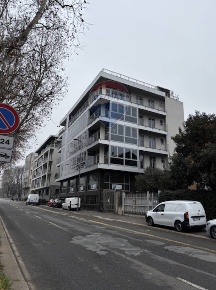 Foto Ufficio in Viale Lunigiana, Milano Maggiolina di 218 m² con 9 locali