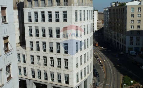 Foto Ufficio in Via Maurizio Gonzaga, Milano Duomo di 49 m² con 2 locali