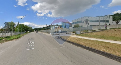 Foto Attività commerciale in C/da Pontecorvo, Benevento San Vito di 240 m²