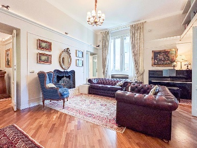 Foto Appartamento in Via Giordano Bruno, Milano Arena di 150 m² in vendita