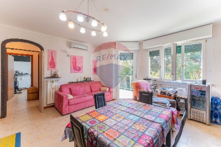 Foto Appartamento in Via Sanzio, Fagnano Olona di 73 m² con 2 locali