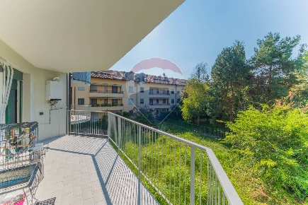 Foto Appartamento in Via Sanzio, Fagnano Olona di 73 m² con 2 locali