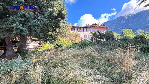 Foto Rustico in Rue de Vachery, Etroubles Centro di 200 m² con 5 locali