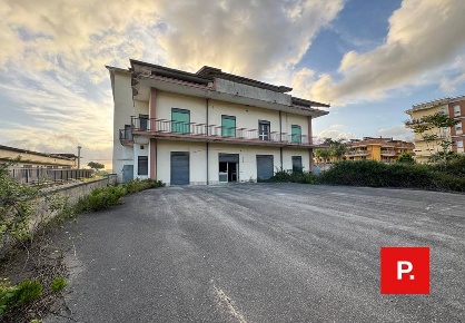 Foto Casa indipendente in via Galatina, Caserta San Clemente di 1500 m²
