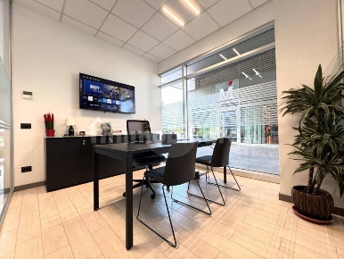 Foto Ufficio in Via Gerardo Dottori, Perugia di 40 m² con 1 locali