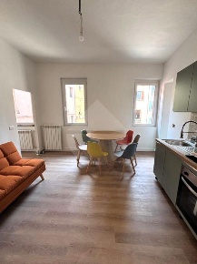 Foto Appartamento in Via Vermiglioli, Perugia di 104 m² con 4 locali