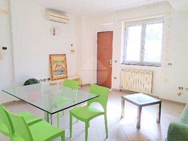Foto Appartamento in San Cominzio, Pescara di 57 m² con 2 locali in vendita
