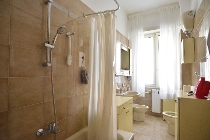 Foto Appartamento in Via Murat 51a, Bari Murat di 90 m² con 3 locali