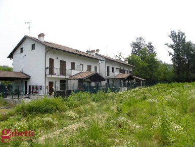 Foto Villa a schiera in Strada Bandirotto 56, Pocapaglia di 90 m²