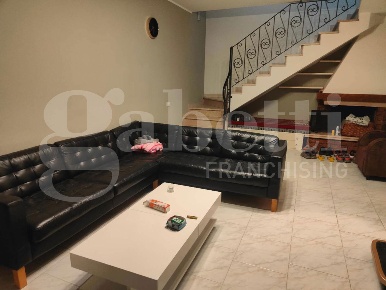 Foto Villa a schiera a Ravenna Teodorico di 214 m² con 8 locali in vendita