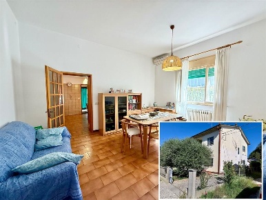 Foto Villa bifamiliare a Lugo di 193 m² con 7 locali in vendita